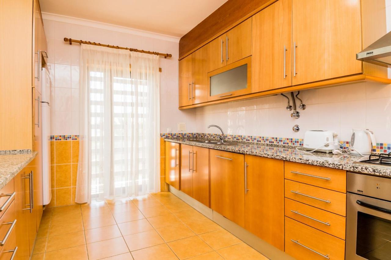 Apartment Akisol Armacao Pera Sand