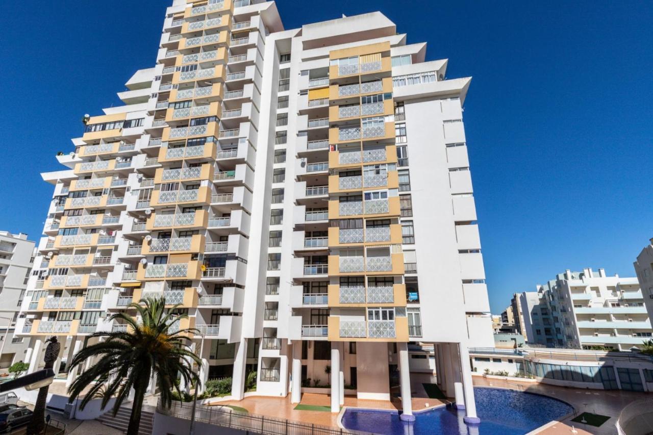 Akisol Armacao Pera Sand Apartment